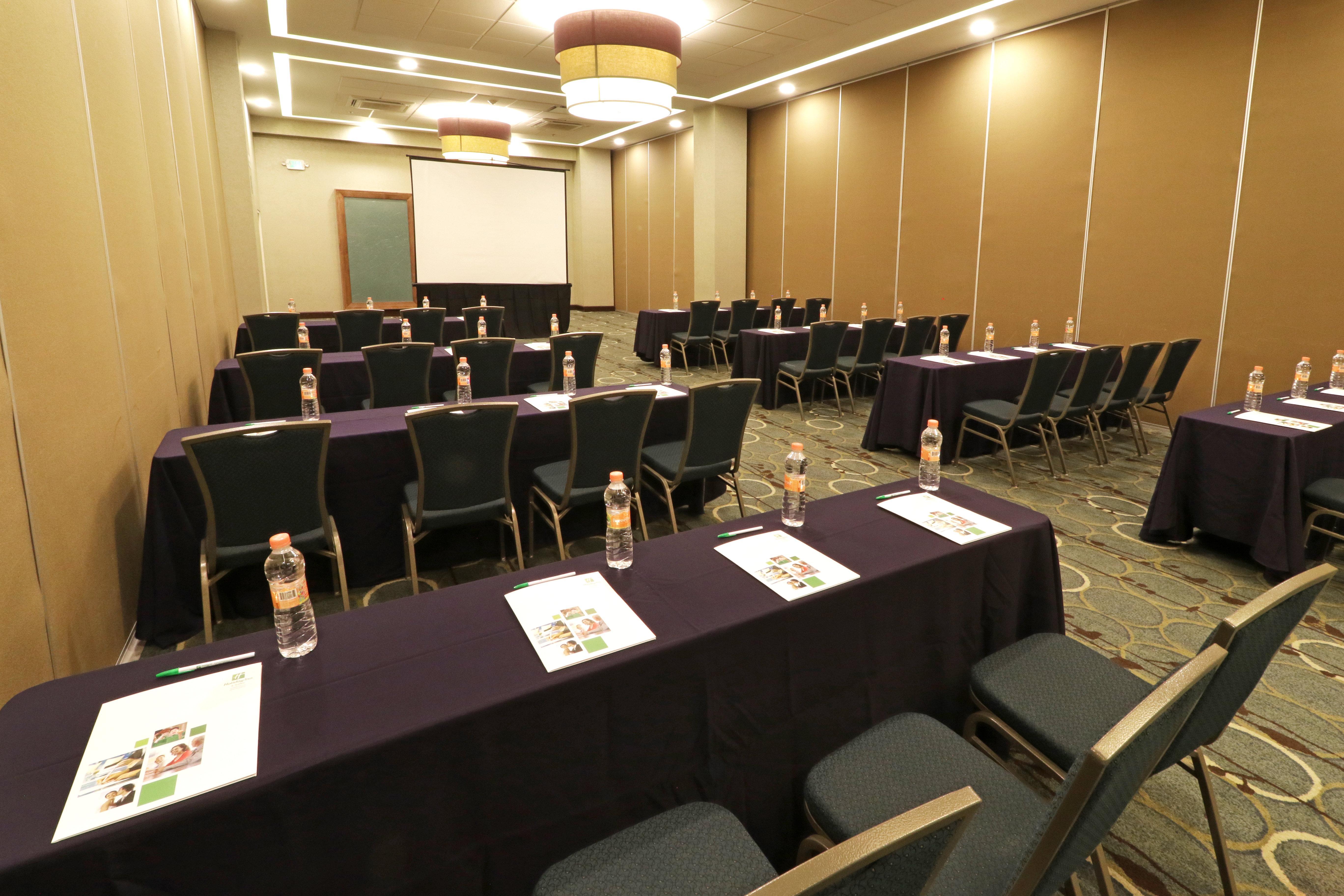 Holiday Inn Hotel & Suites Hermosillo Aeropuerto By Ihg Eksteriør bilde