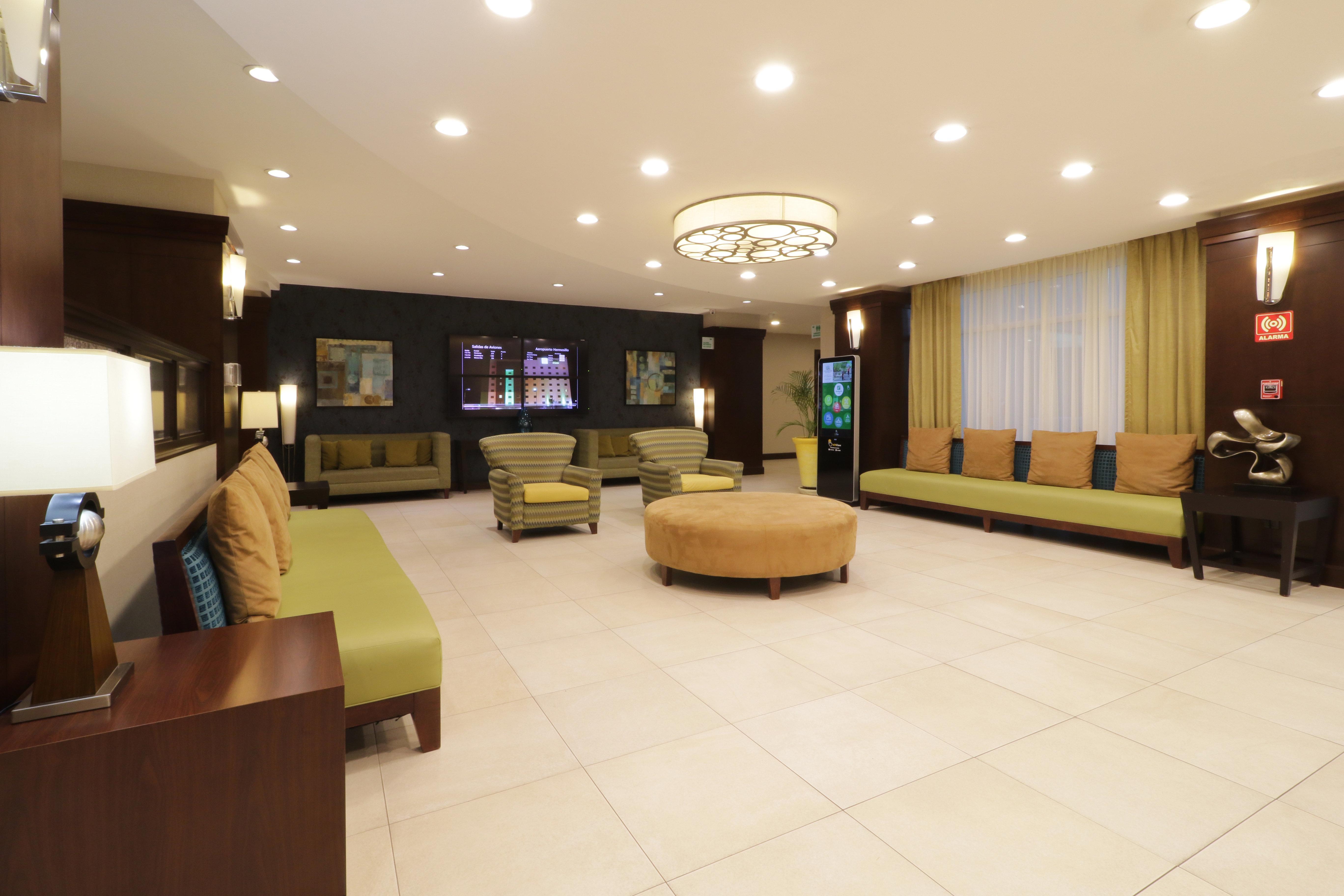 Holiday Inn Hotel & Suites Hermosillo Aeropuerto, An Ihg Hotel Eksteriør bilde